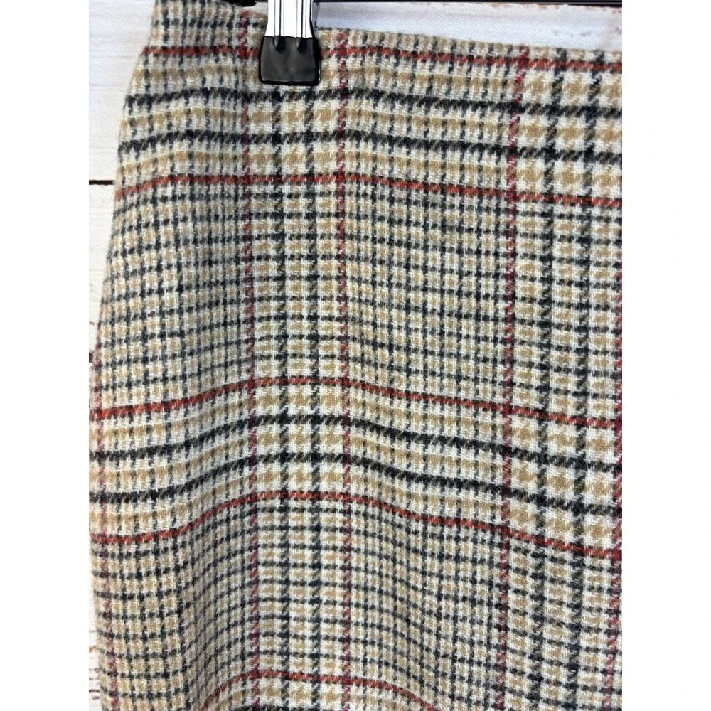 Talbots Wool Plaid Pencil Skirt Beige Red Black 10P M Lined Academia Timeless
